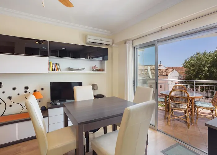 La Paz De Xinxilla * Dénia